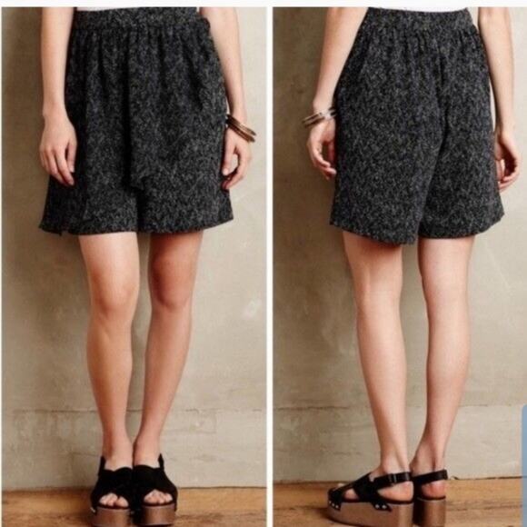 Anthropologie Corey Lynn Calter Black/White Ruffle Skorts - Picture 1 of 6
